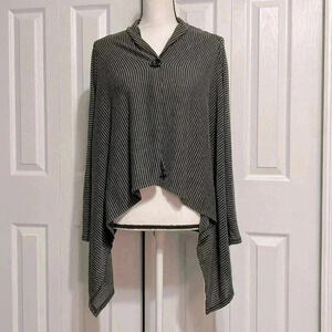 Metaphor gray & black cardigan